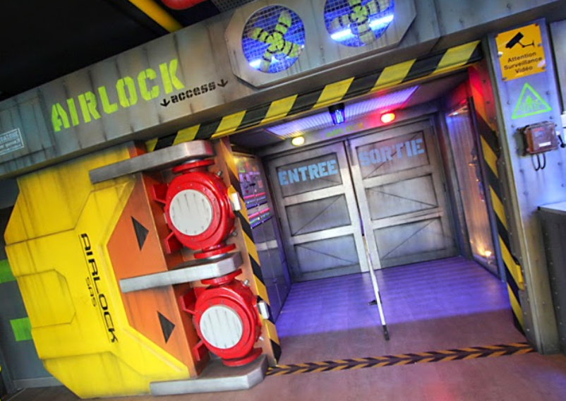 Porte d'airlock à Games Factory Quetigny